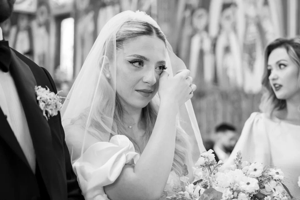 Miruna & Ionuț — Lacrima miresei în alb-negru.