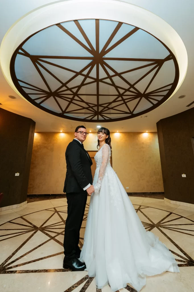 Raluca & Marius — Cuplul în interior.